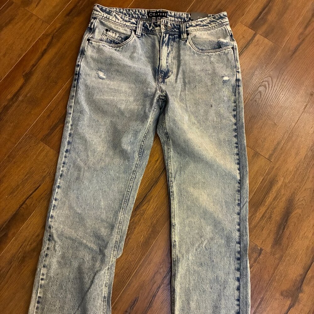 NWT Empyre Relaxed Fit Light Wash Skate Jeans Size 32X30 Zumiez